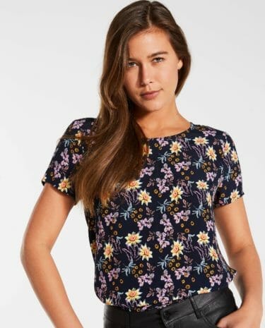 Fashion Shop - Dotti Dotti Ella Short Sleeve Split Back Tee